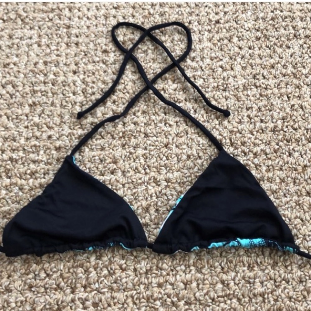 Black triangle San Lorenzo bikini top